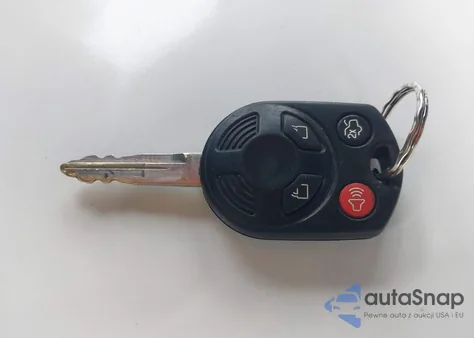 2010 Ford Escape Limited z USA, uszkodzony, nr VIN 1FMCU9EGXAKC77008